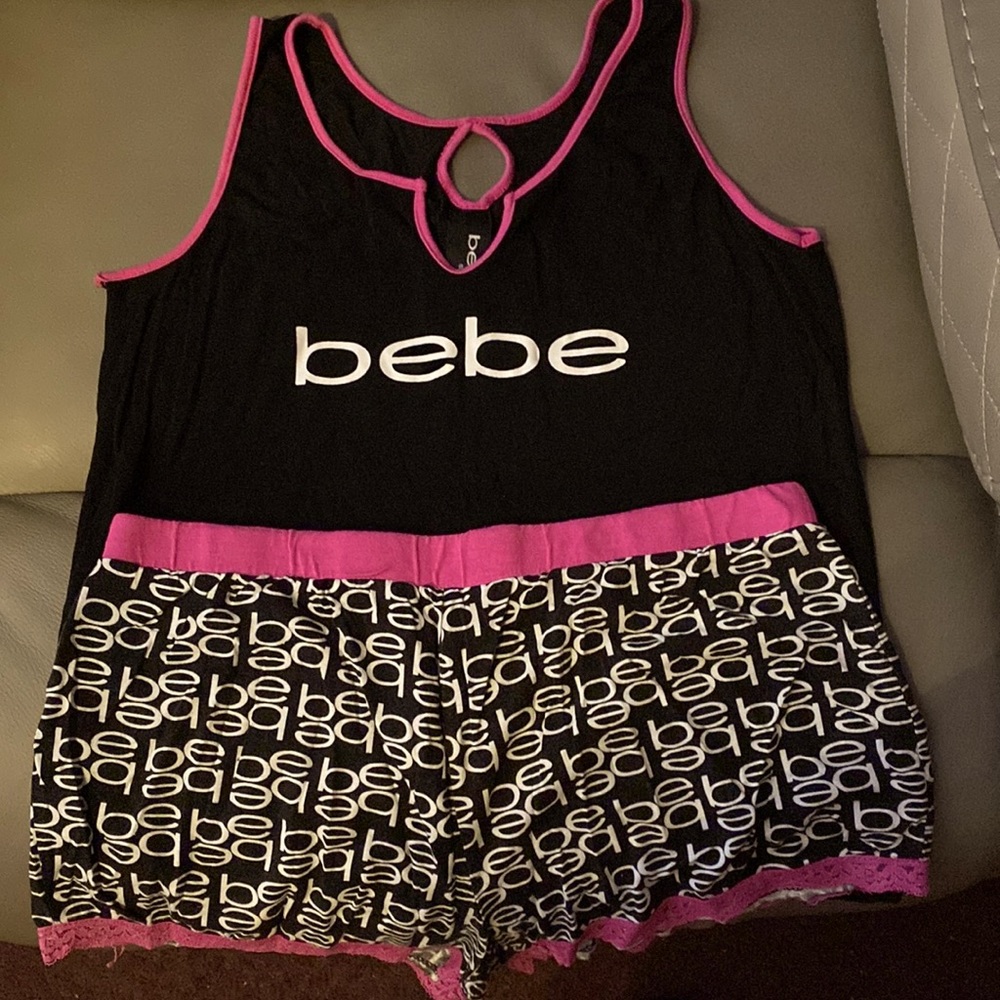 💗Bebe sleepwear shorts and top💗
